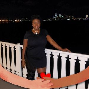 Meet your Posher, Temica